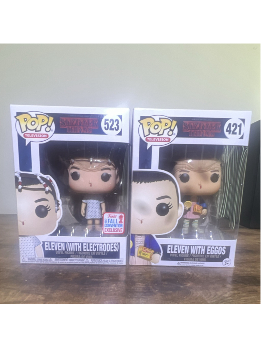 Funko Pop! Stranger Things Eleven Eggos + Electrodes (convention exclusive) (2)
